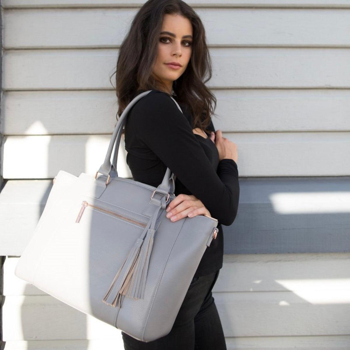 14" LISA DESIGNER LAPTOP HANDBAG | PEBBLE LEATHER | CHAMPAGNE GOLD | kanjibunny.com