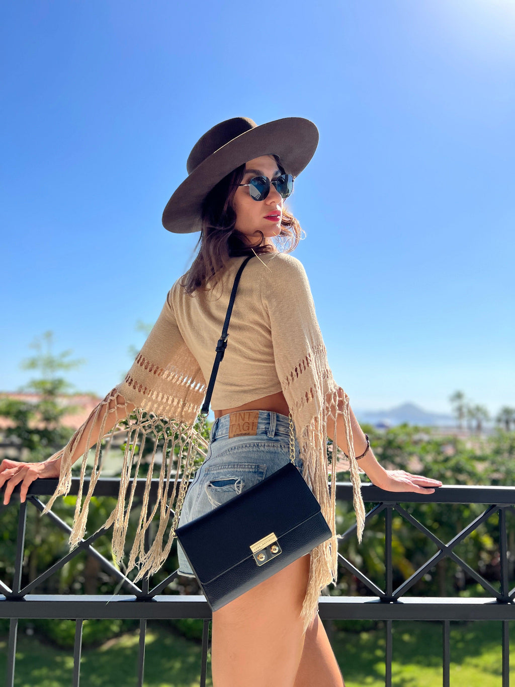 DANIELLE CROSS BODY TRAVEL WALLET | 7-in-1 [Limited Edition] by kanjibunny.com