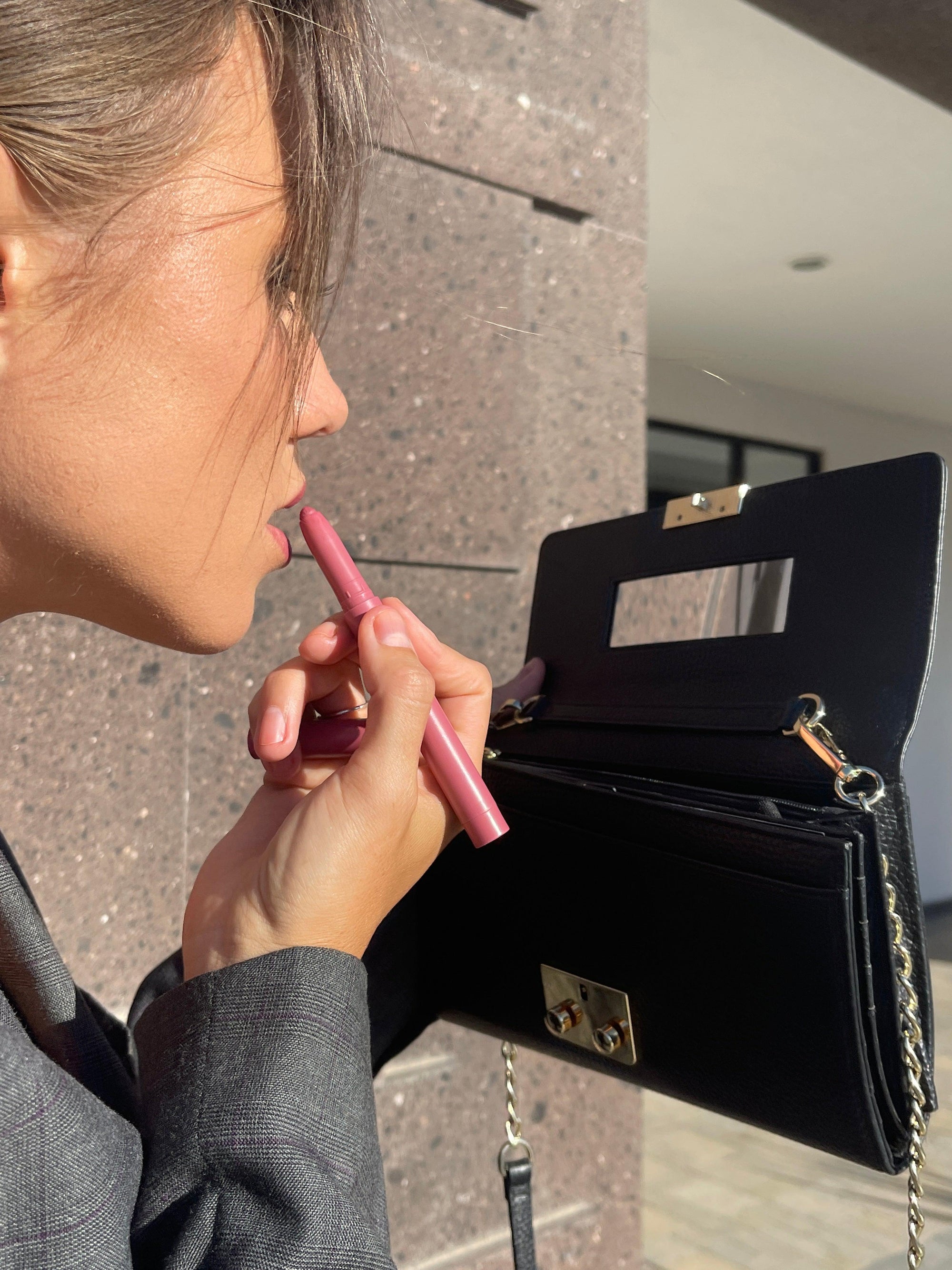 DANIELLE CROSS BODY TRAVEL WALLET | 7-in-1 [Limited Edition] by kanjibunny.com